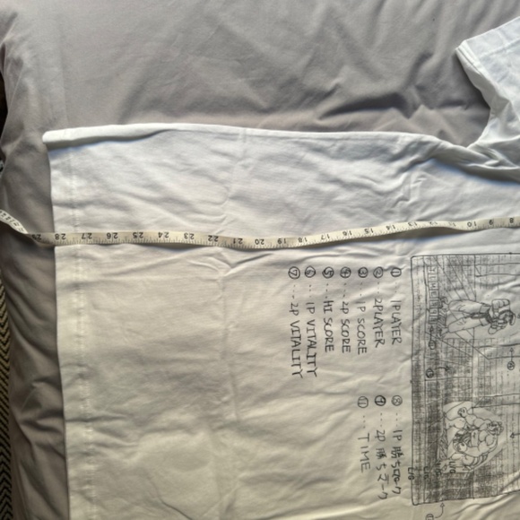 UNIQLO Street Fighter II white t-shirt in Men’s Large - Picture 7 of 7